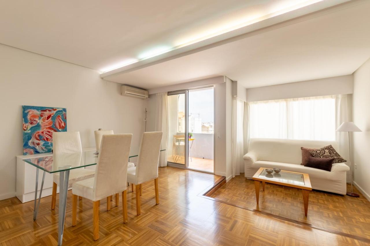 Light And Bright Apartment In Central Valência Exterior foto