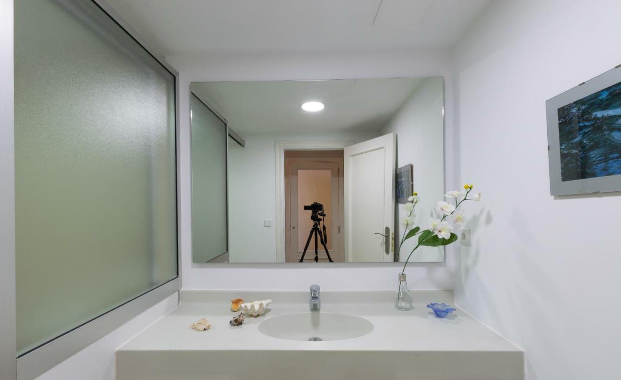 Light And Bright Apartment In Central Valência Exterior foto