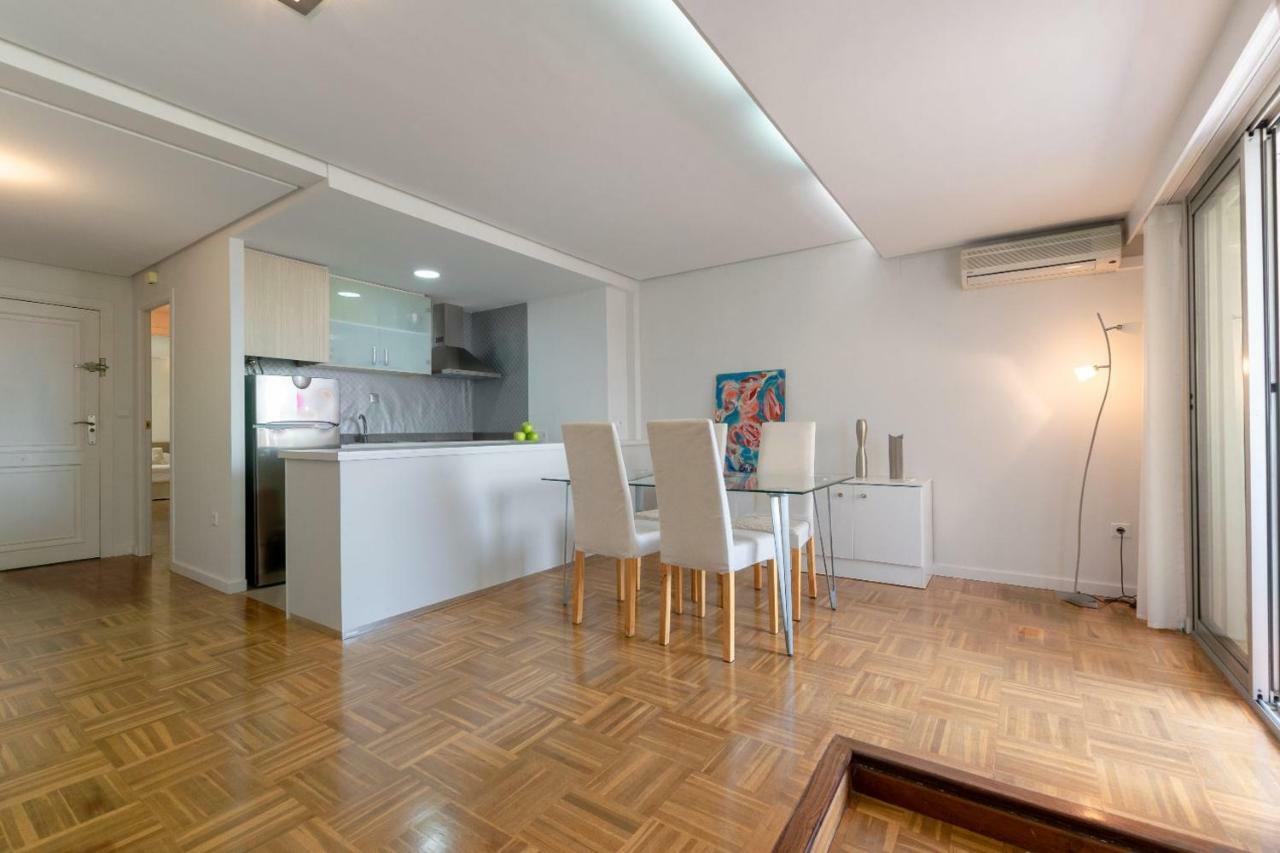 Light And Bright Apartment In Central Valência Exterior foto